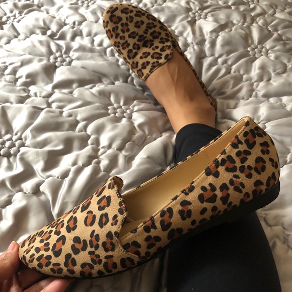 LAST 1♥️Leopard Animal Print Loafer Flats - Picture 3 of 6